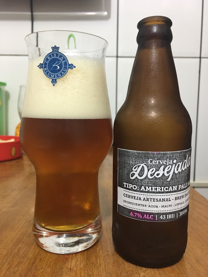 American Pale Ale 43 IBU, 6.7 ABV homemade by myself 9GAG