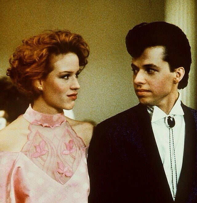 1986 Molly Ringwald & John Cryer ('Pretty in Pink') - 9GAG