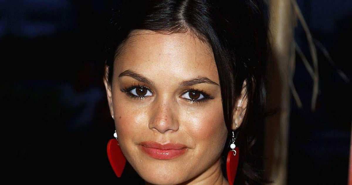 Rachel Bilson - 9GAG