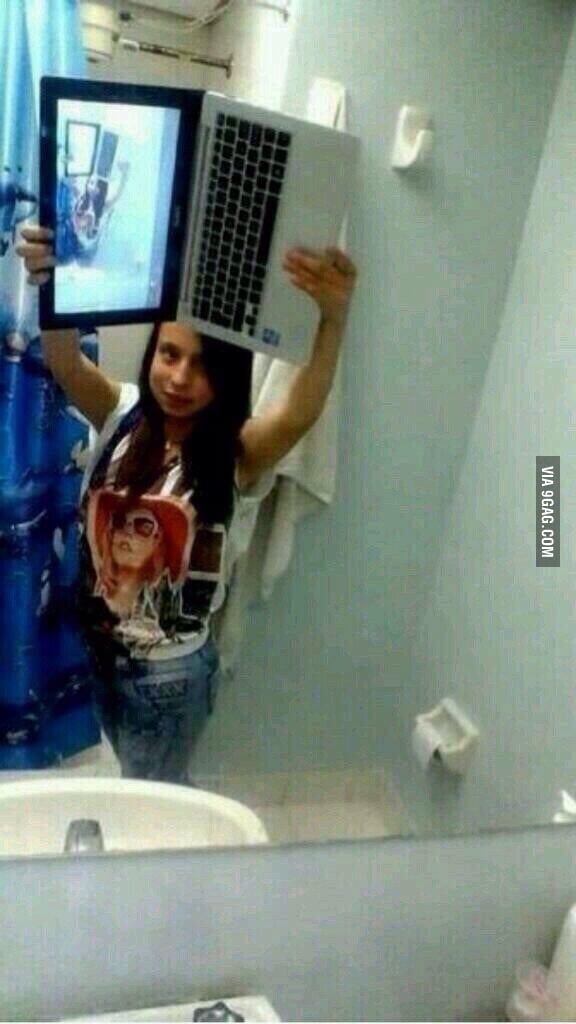 Selfie 9gag