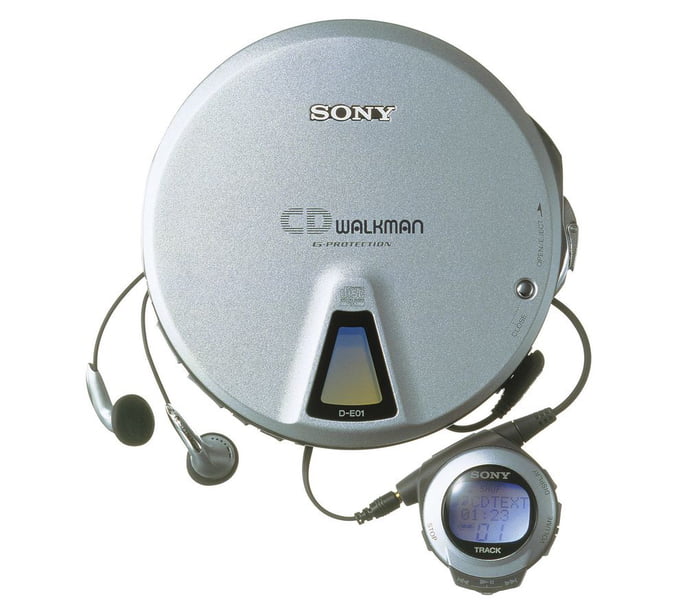 Everybody's talking about the MP3 player, but who had one of THIS? 9GAG