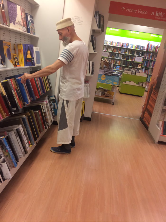 Popeye spotted in Bologna 9GAG