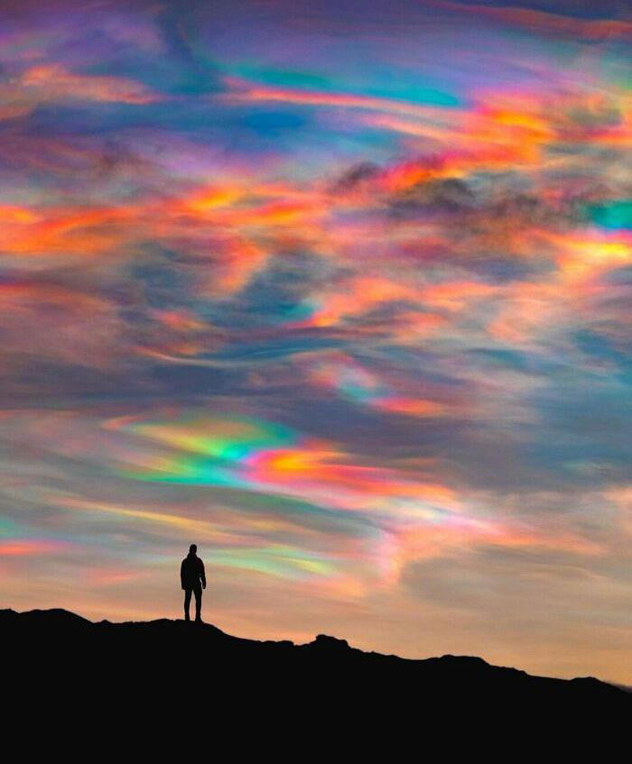 Polar Stratospheric Clouds Over Iceland Gag