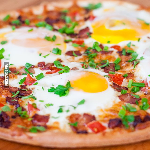 Breakfast Pizza - 9GAG