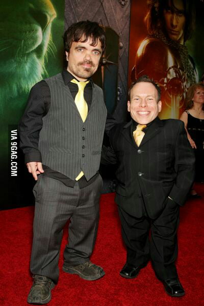 ¿Cuánto mide Peter Dinklage? - Altura - Real height A4Ywp6d_700b