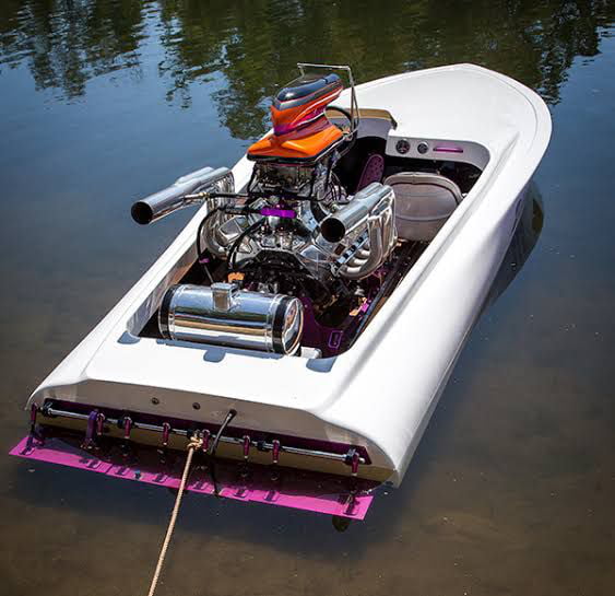 Mini speedboat on steroids 9GAG