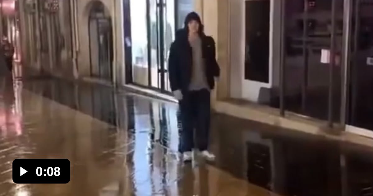 Me slipping away from all my responsibilities for today 9GAG