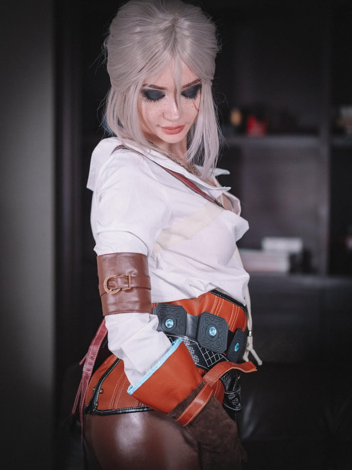 Purple Bitch Mikasa
