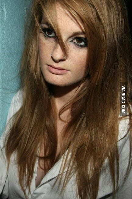 Faye reagen, Damn yes she does - 9GAG