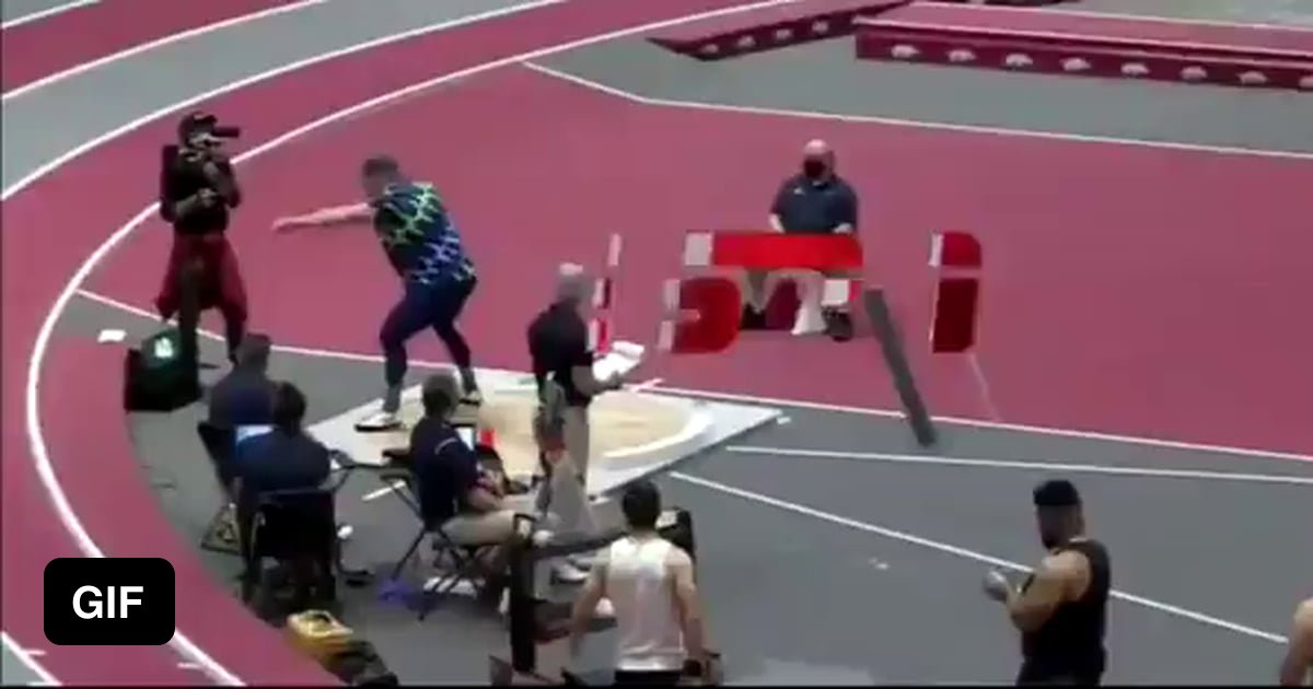 Ryan Crouser sets new indoor shot put World Record, throwing the shot