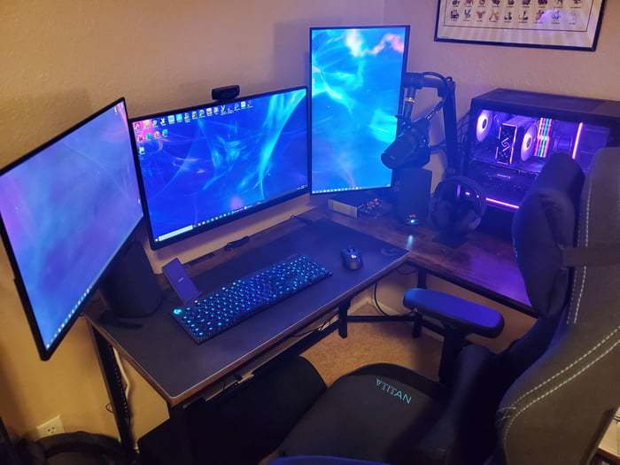 Updated setup! The Yeti Blue mic arm honestly makes the whole setup ...