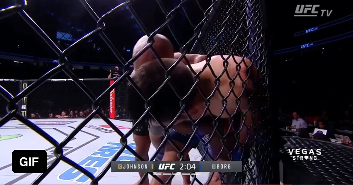 Demetrious Johnson suplexes Ray straight into an armbar, breaking