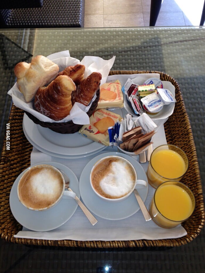 An Italian Breakfast 9GAG