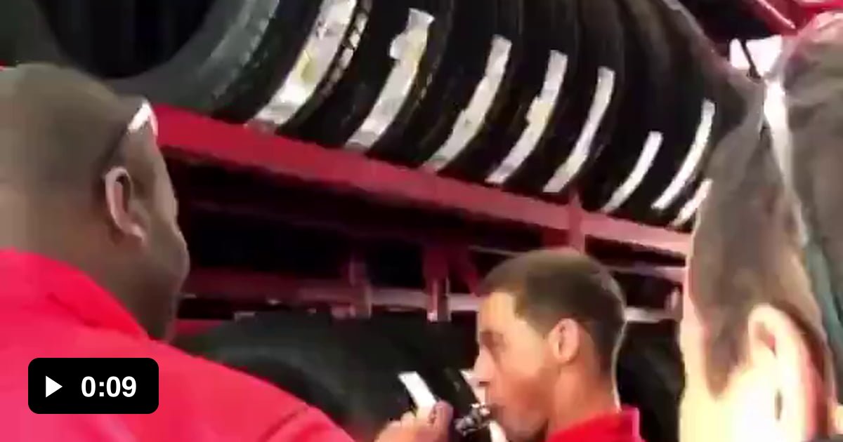 Smoking trick that can slap yo ass - 9GAG