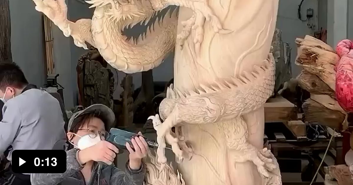 Amazing Sculpture Gag