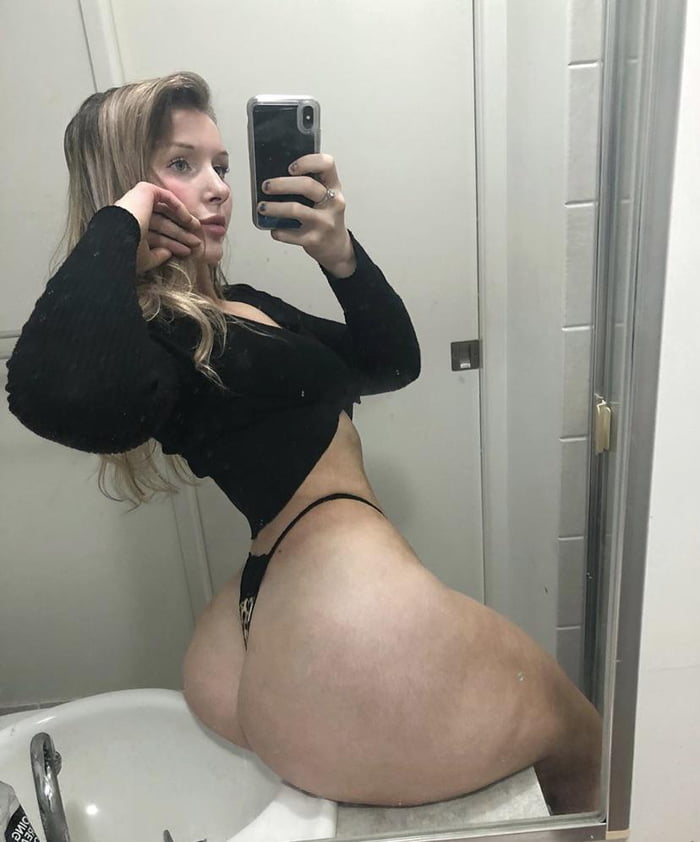 Blonde with fat ass