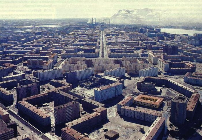 soviet-urban-planning-norilsk-russia-9gag