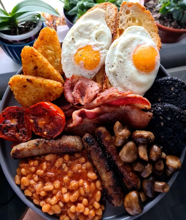 Grumpy breakfast - 9GAG