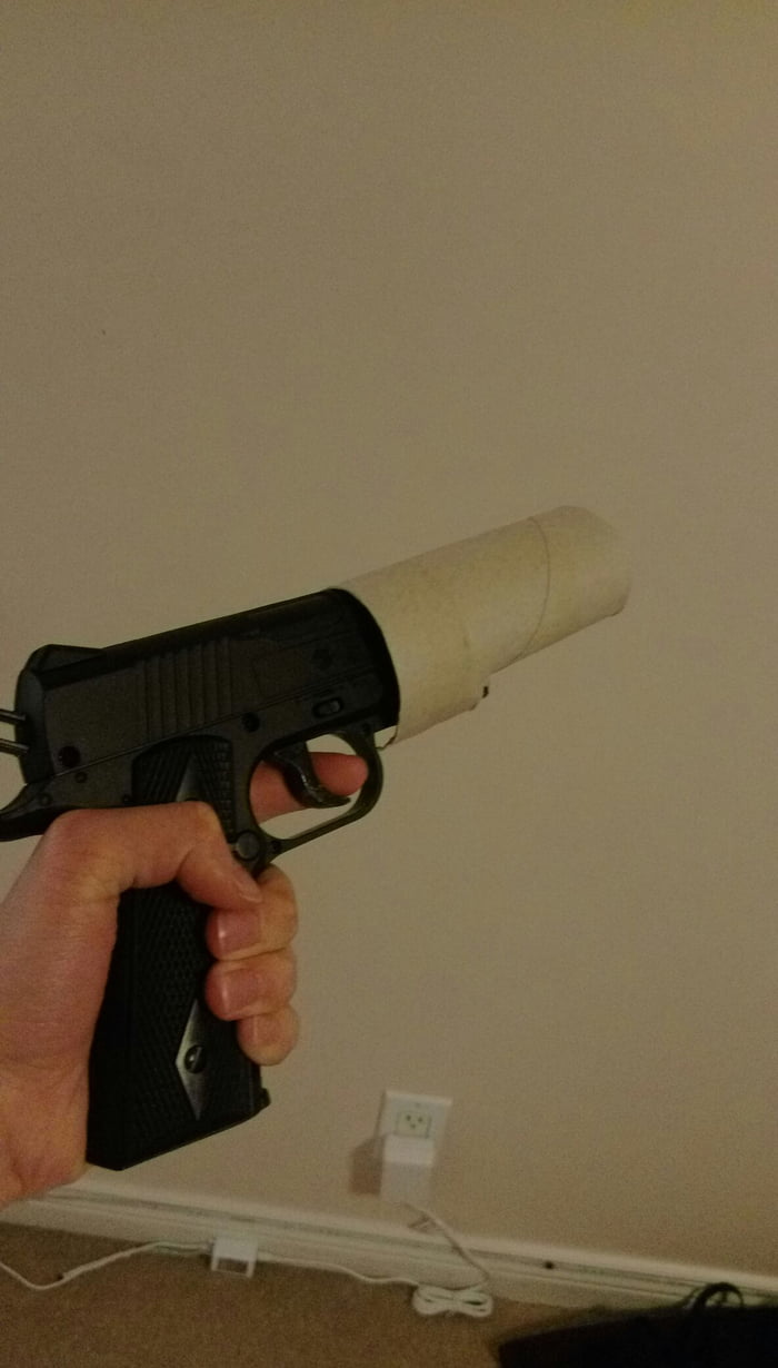 Caveira Pistol IRL 9GAG