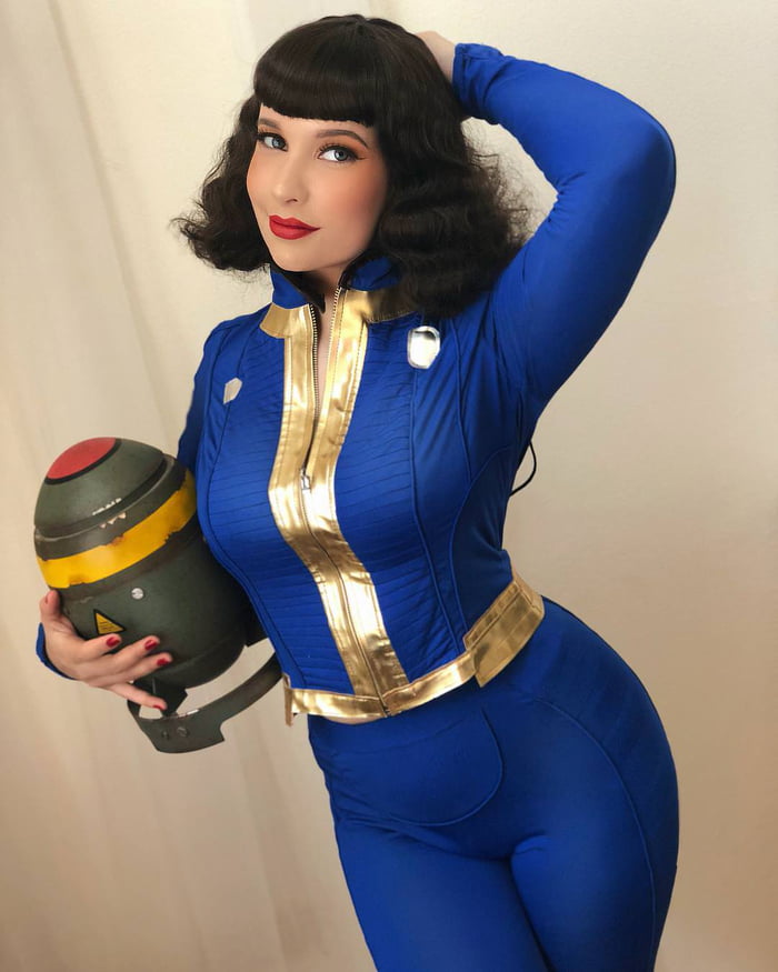 Lara Lunardi, Vault Girl - Cosplay.