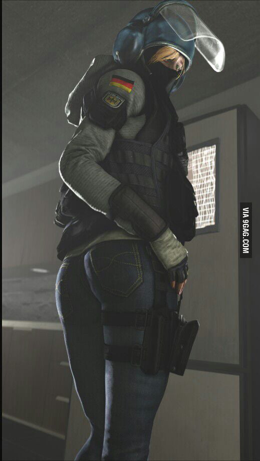 IQ Rainbow 6 Siege 9GAG