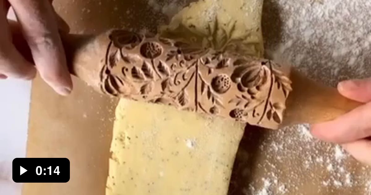 Flower Pattern Rolling Pin 9GAG