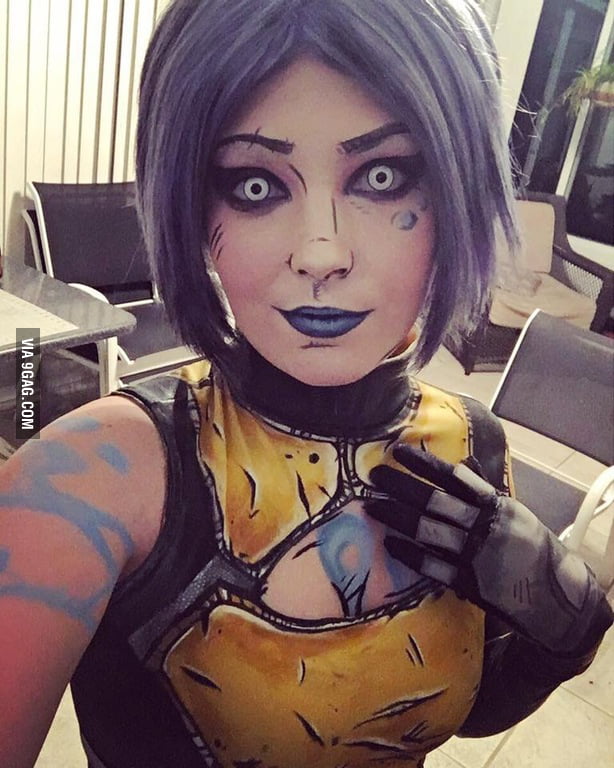 Goldvester Cosplay as Maya (BL2) - 9GAG