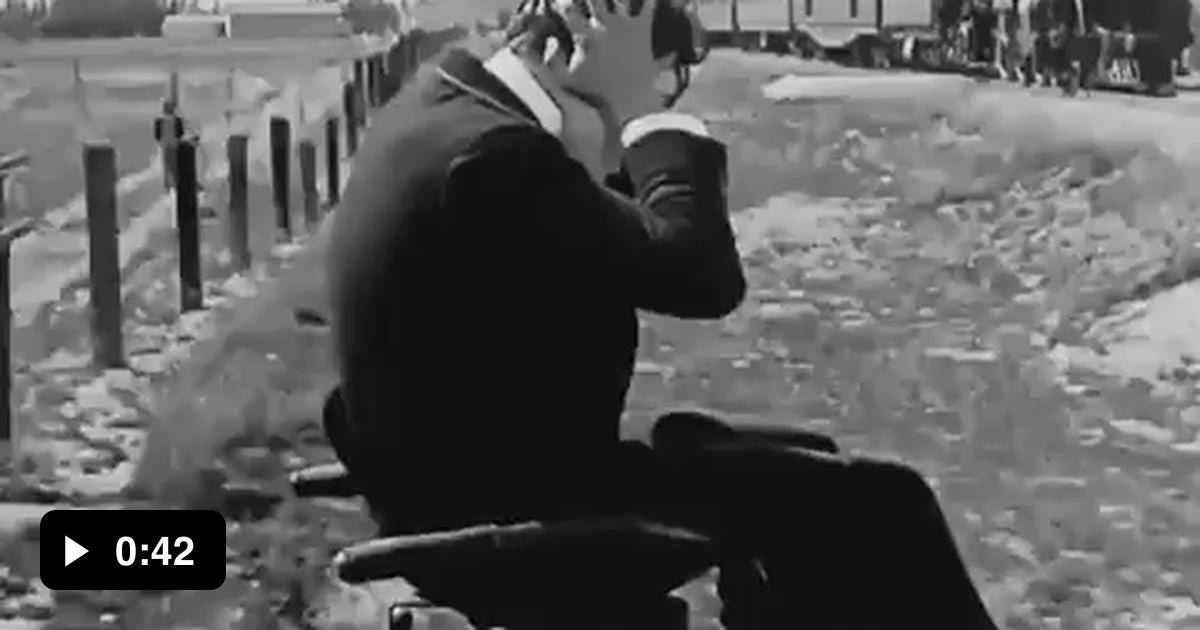 Some cool stunts in old silent movies. 9GAG