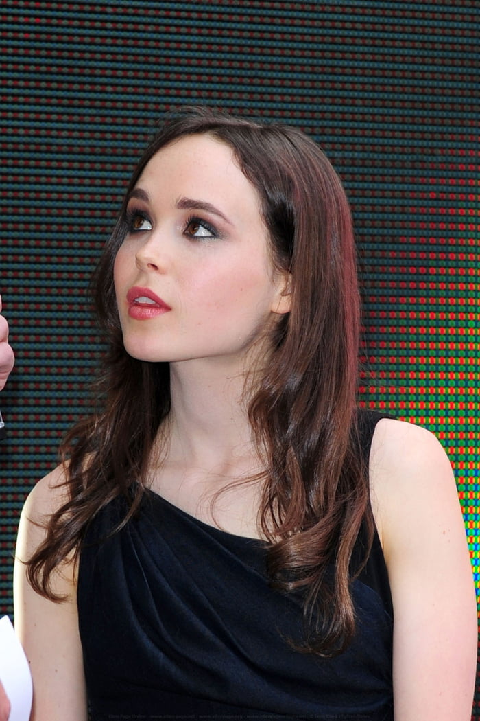 Ellen Page - 9GAG