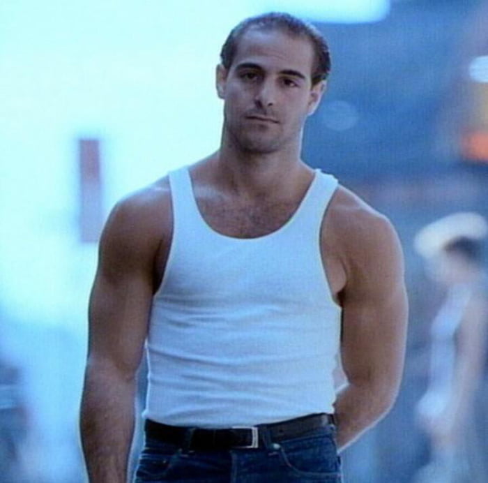 stanley tucci levis 501