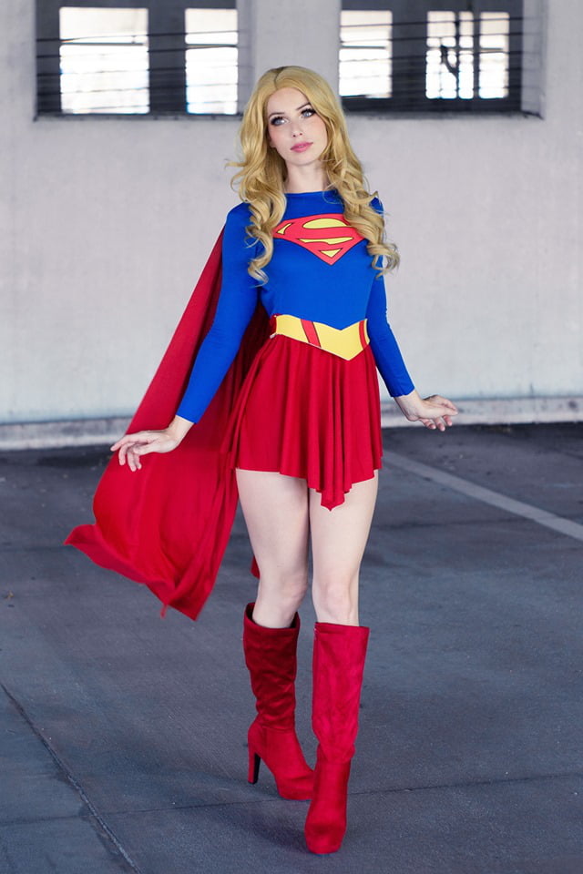 Supergirl by Starbuxx (Megan Coffey) - 9GAG