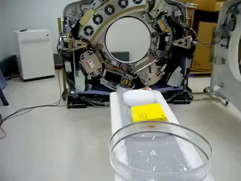 Mri Scanner Without Cover At Full Speed Wish No 9gager On That Bed 9gag