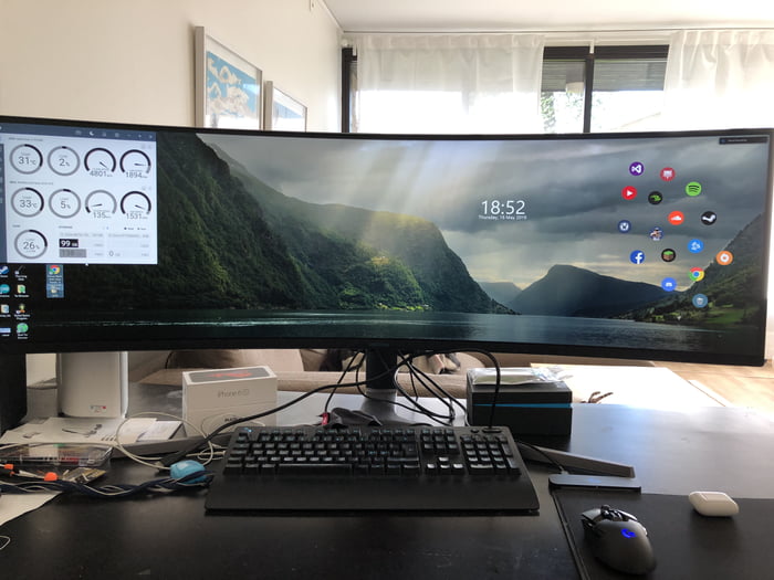 Why use two monitors when you can have one big one? - 9GAG