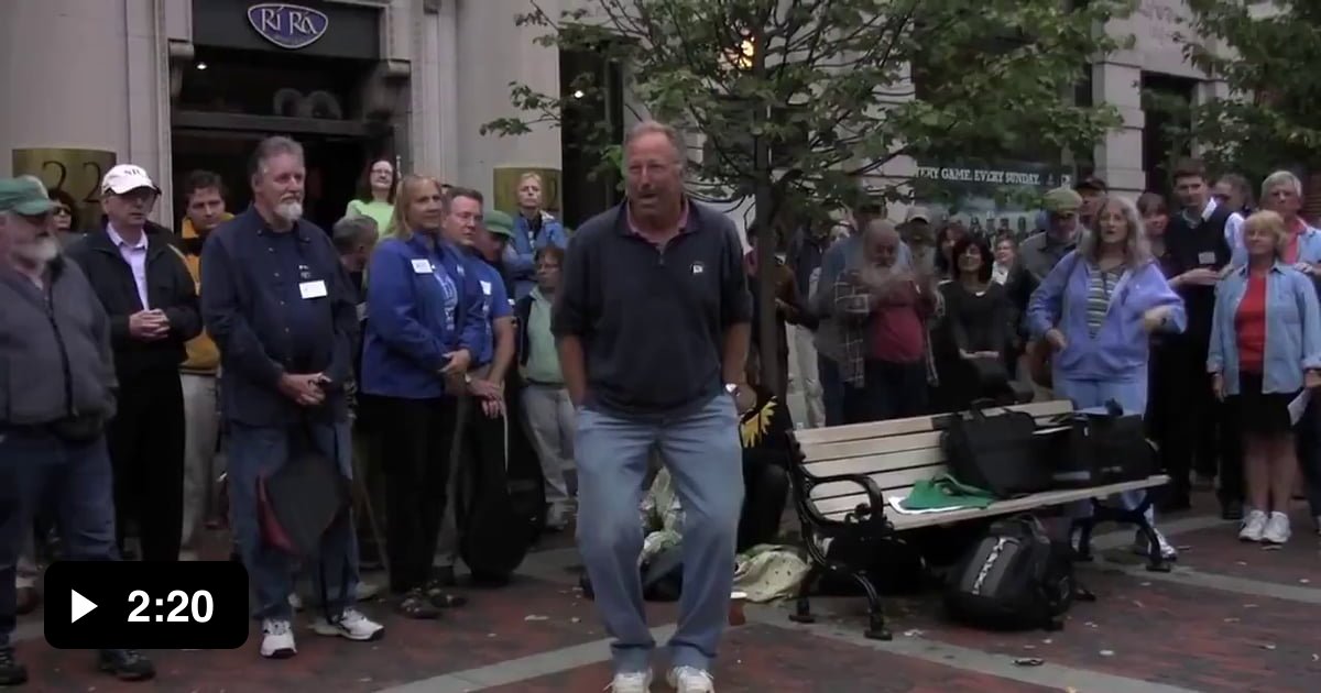 Something went wrong перевод. Карикатура стюардесса. Order something to go. Order something to go. Order something to go.