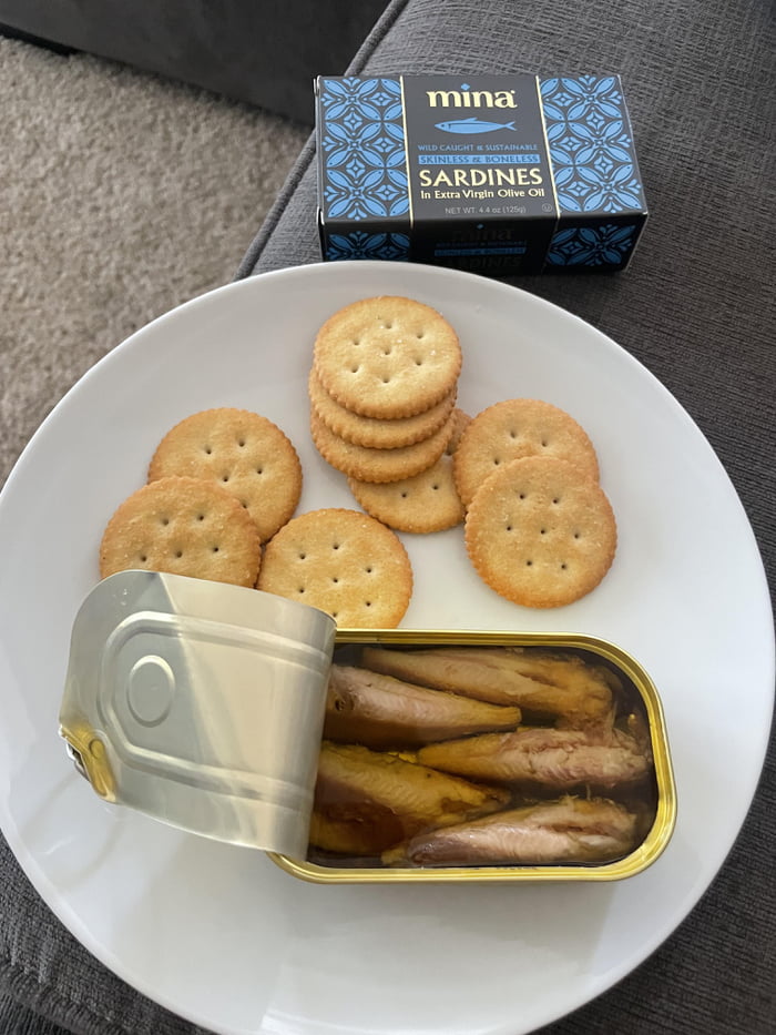 Wife and kids out of town; Sardines, Ritz, Sierra Nevada, and “The