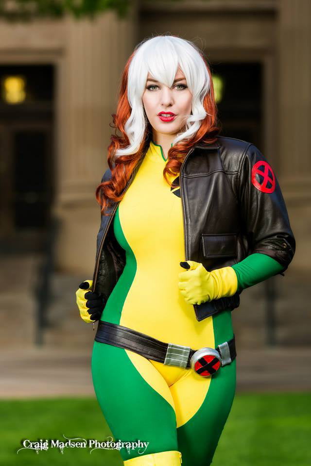 Lisa Lou Who as Rogue (Marvel Comics) - 9GAG