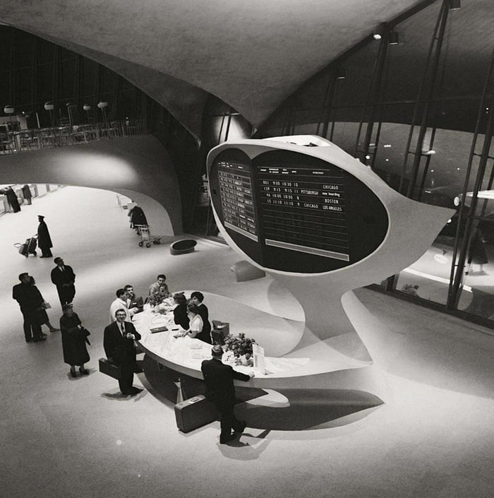 Information desk at John F. Kennedy Airport, 1956 9GAG