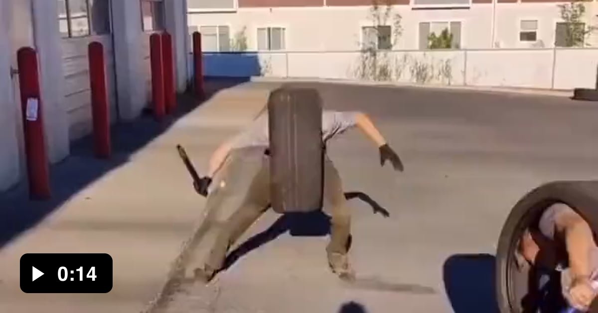 they-2-should-have-a-rest-they-look-a-little-tired-9gag
