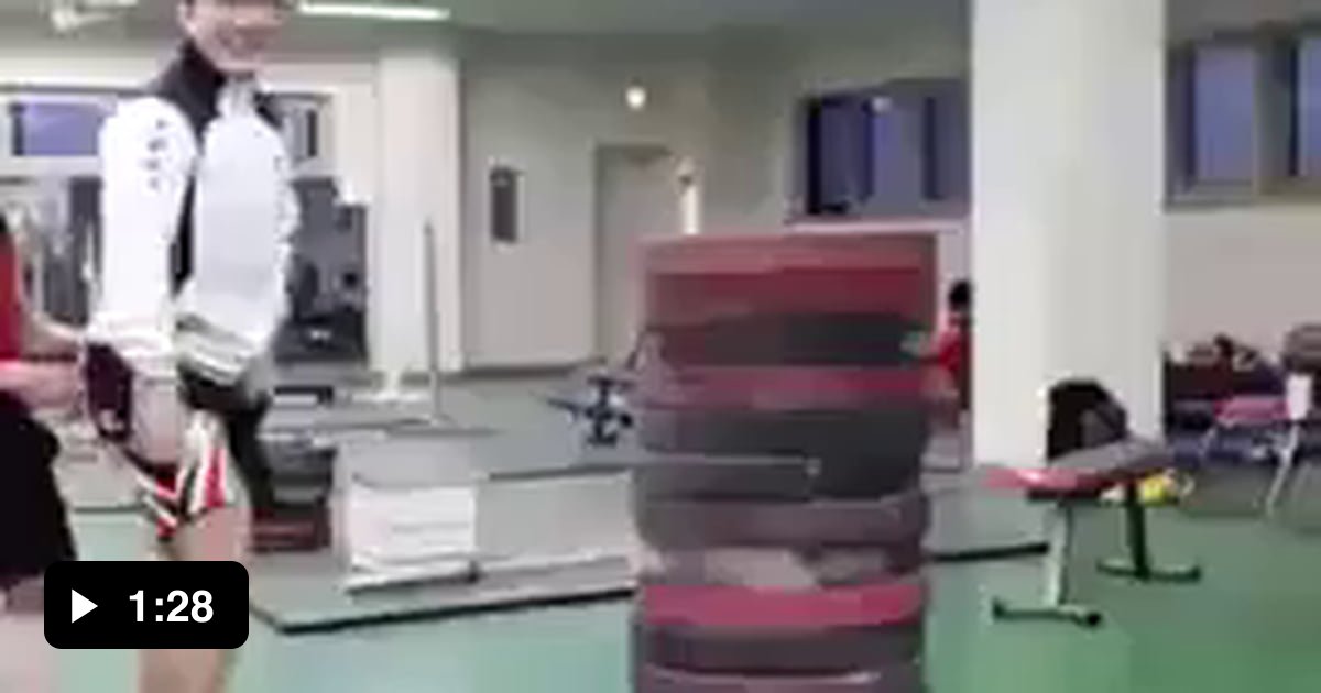 Korean Weight lifting team box jump - 9GAG