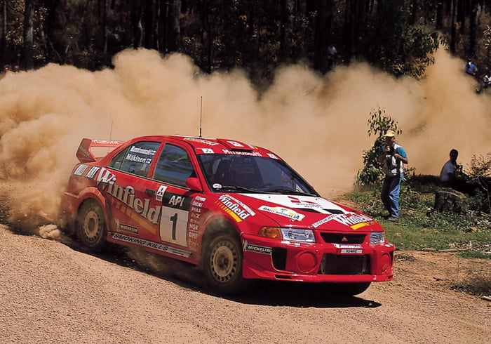 Tommi Makinen Mitsubishi Lancer Evo 5 in action (1811 x1268) - 9GAG