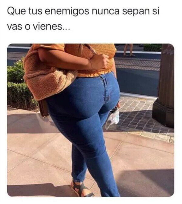 Leggins Metidos en el culo