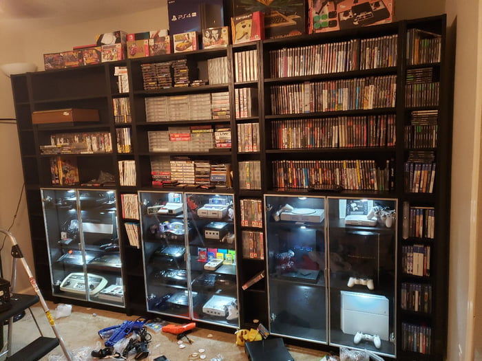 Slowly putting together my new game room - 9GAG