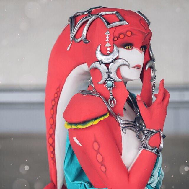 looking Mipha Cosplay - 9GAG has the best funny pics, gifs, videos, gaming,...