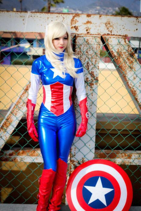 Beautiful Captain America Cosplay Girl - 9GAG