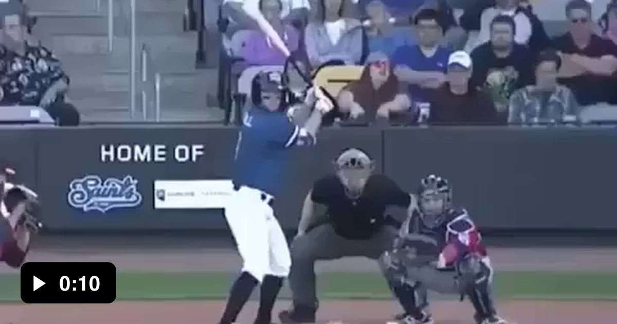 Behind the back catch!! 9GAG