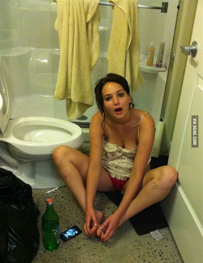 Jennifer Lawrence being drunk as f**k.