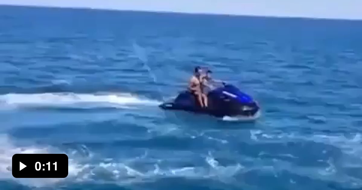 Jet skis are scary 9GAG