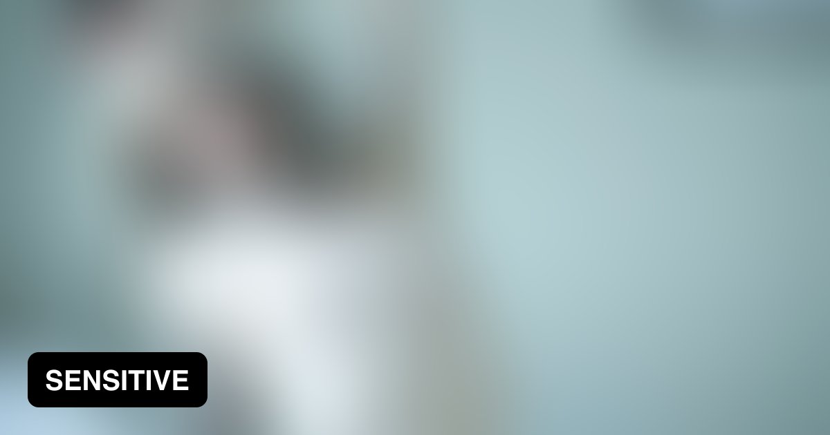 Sinkiity leaks (2/2) - 9GAG