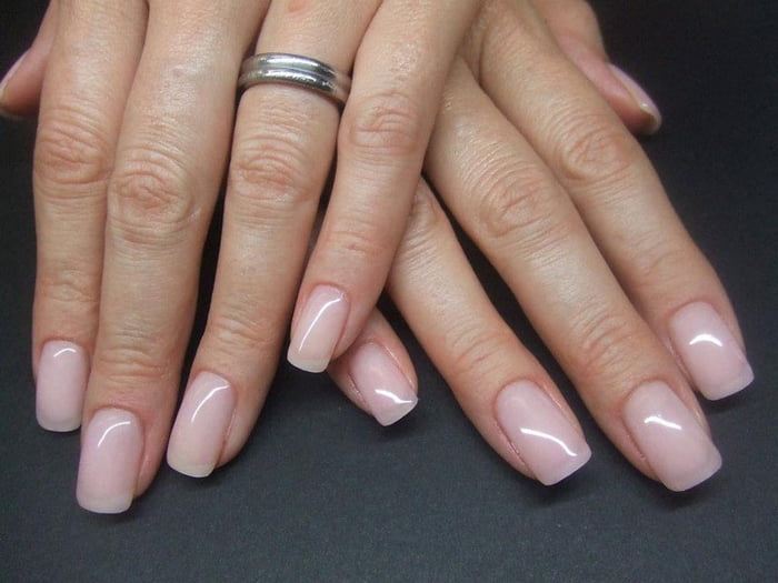 Can more women have nails like this please? Just simple manicures and ...