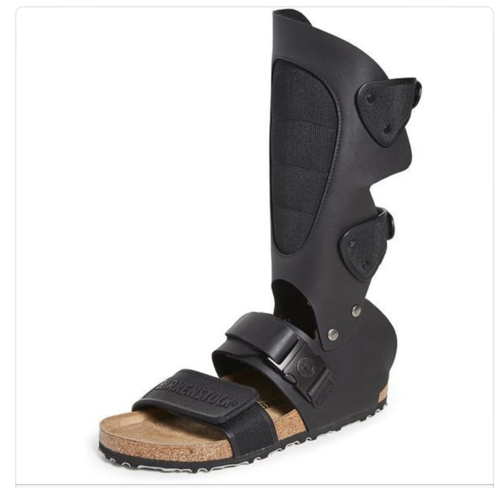 It‘s called fashion sweety, look it up! 9GAG